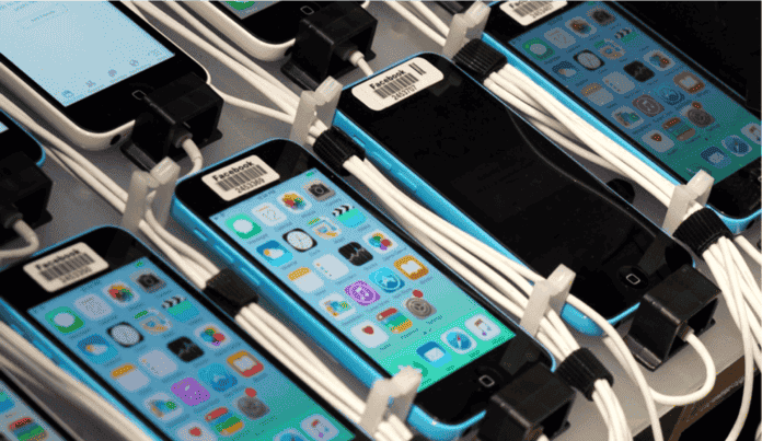 iPhone device farm charging